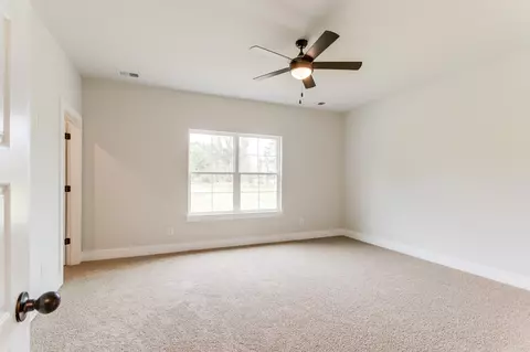 Bedroom - 1078 Old Well Rd, Morrison, TN 37357 photo 1 of 11