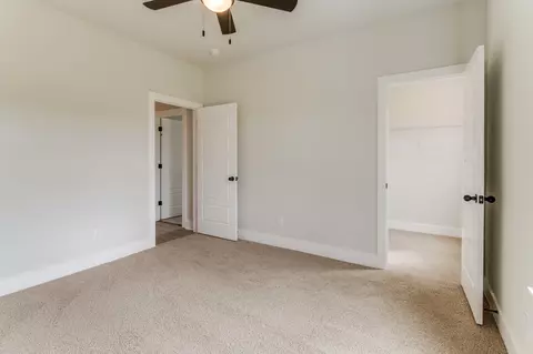 Bedroom - 1078 Old Well Rd, Morrison, TN 37357 photo 8 of 11