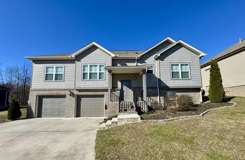 9323 Chirping Rd, Hixson, TN 37343