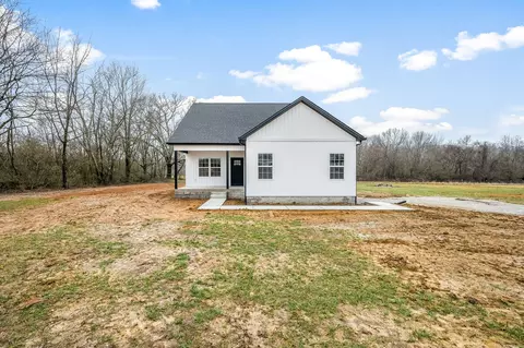 1378 Pleasant Grove Rd, Estill Springs, TN 37330