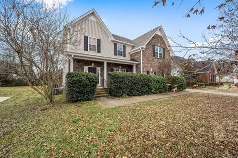 1729 Satterfield Ct, Murfreesboro, TN 37128
