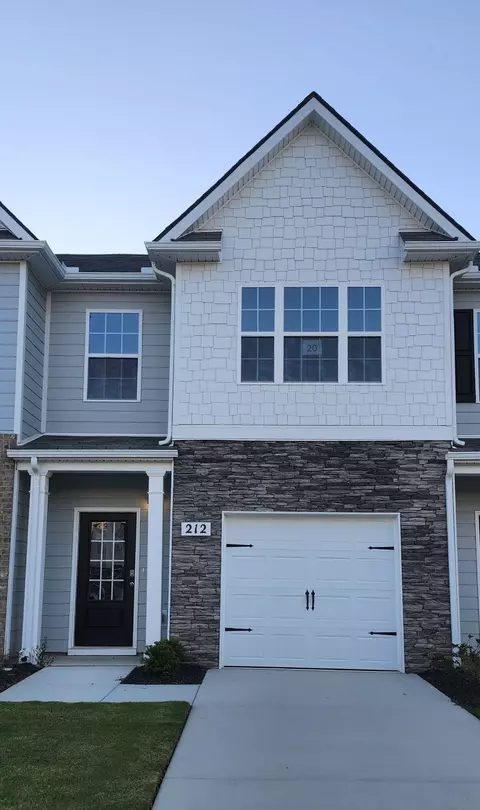 212 Dale Mires Ln, Baxter, TN 38544