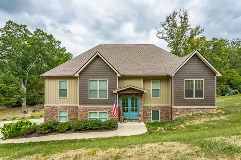 99 Magnolia Pl, Ringgold, GA 30736