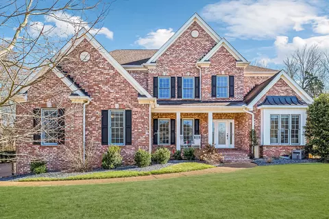1169 Meadow Bridge Ln, Arrington, TN 37014