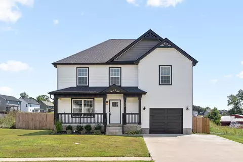 1334 Shockey Dr, Clarksville, TN 37042