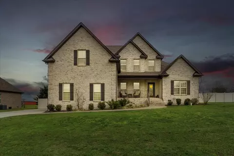 1004 Lewis Downs Dr, Christiana, TN 37037