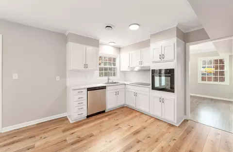 Kitchen - 150 Montclair Dr, Jackson, TN 38301 photo 1 of 1