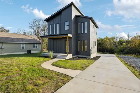333 Walton Ln # B, Madison, TN 37115