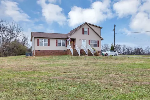 3013 Mackenzie Ln, Columbia, TN 38401 photo 2