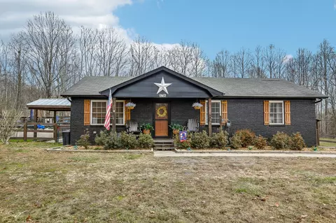 1776 Poss Rd, Smithville, TN 37166