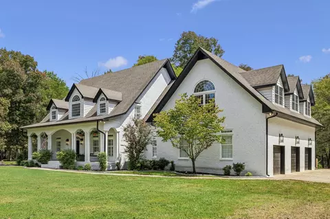 10795 Threet Rd, Christiana, TN 37037