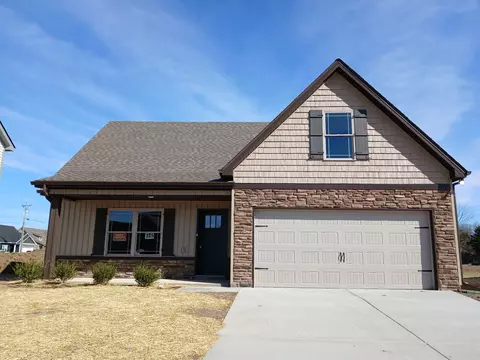 2100 Red Barn Rd, Christiana, TN 37037