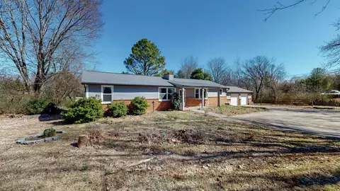 1254 Bakers Work Rd, Burns, TN 37029