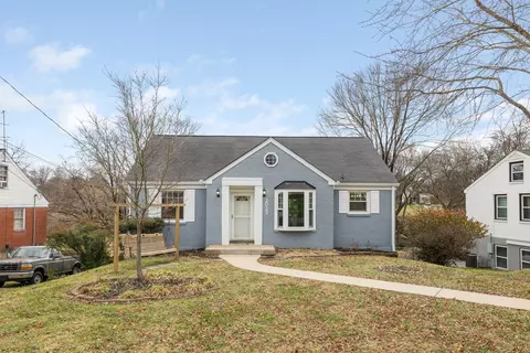 2022 Rosecliff Dr, Nashville, TN 37206