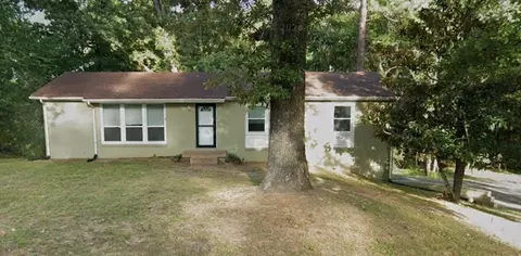 110 Meadowbrook Dr, Clarksville, TN 37042
