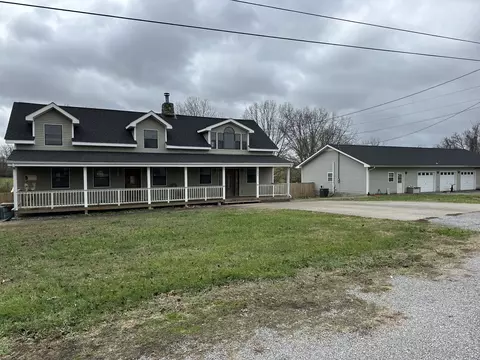 121 Avalon Ln, Big Rock, TN 37023