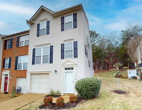 7117 Wheat Rd, Fairview, TN 37062