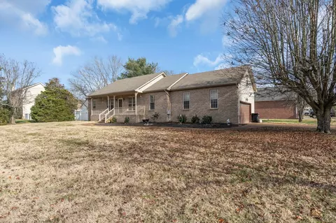 101 Cascade Ln, Goodlettsville, TN 37072
