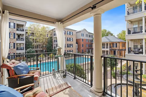 309 Seven Springs Way #205, Brentwood, TN 37027