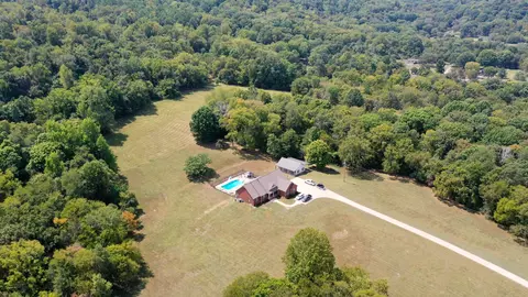 1905 Vales Mill Rd, Pulaski, TN 38478