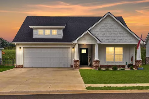 334 Frontier Dr, Clarksville, TN 37043