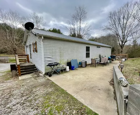 Exterior - 427 Blooming Grove Rd, Five Points, TN 38457 photo 3 of 12