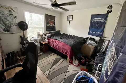Bedroom - 427 Blooming Grove Rd, Five Points, TN 38457 photo 2 of 2