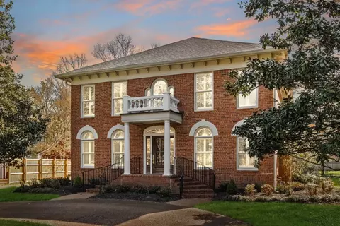 2226 Tanglewood Trl, Murfreesboro, TN 37130