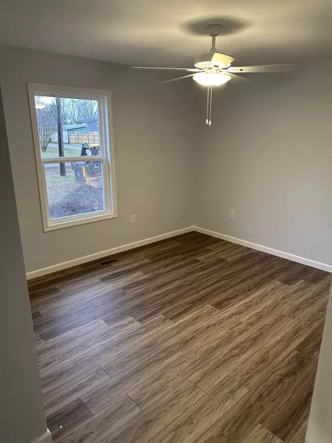 Bedroom - 904 Nicholson St, Decherd, TN 37324 photo 3 of 4