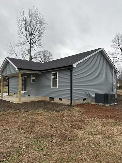 Other - 904 Nicholson St, Decherd, TN 37324 photo 2 of 6