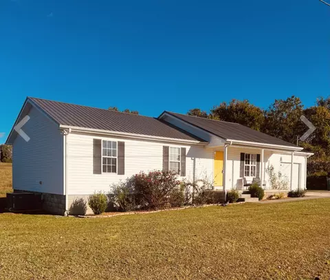 100 Modena Cir, Decherd, TN 37324