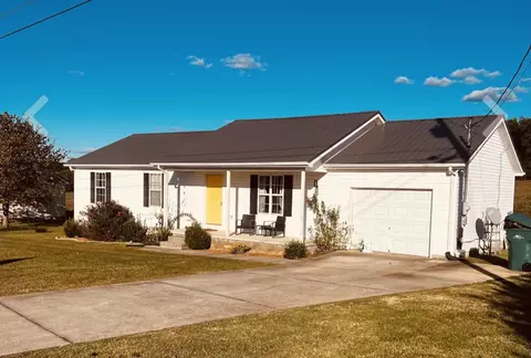 Exterior - 100 Modena Cir, Decherd, TN 37324 photo 2 of 3