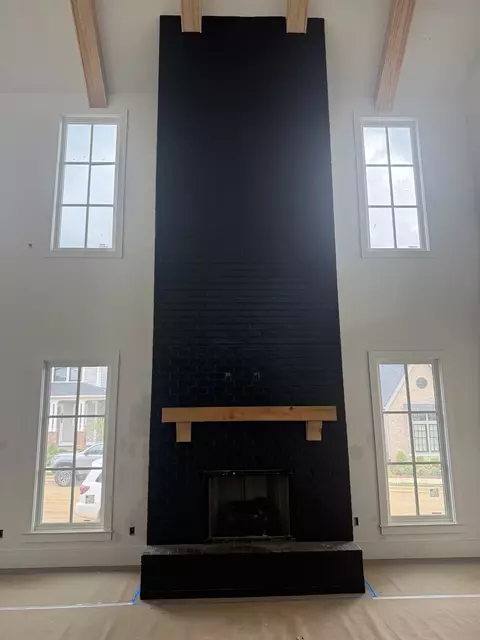 Living - 620 Flathead Aly, Spring Hill, TN 37174 photo 3 of 3