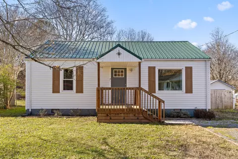 130 Key West Ave, Rossville, GA 30741