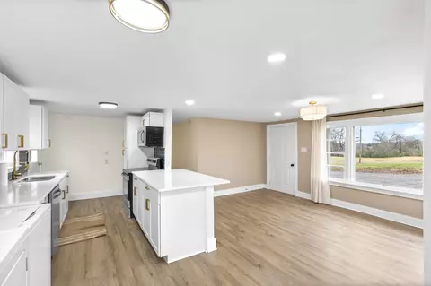 31412 B St, Clarksville, TN 37042