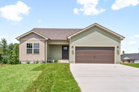 1221 Kendall Dr, Clarksville, TN 37042
