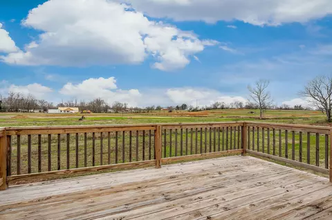Exterior - 112 Reece Rd, Baxter, TN 38544 photo 4 of 5