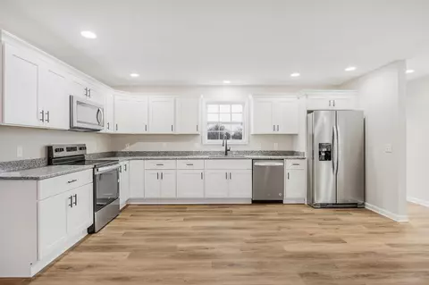 Kitchen - 112 Reece Rd, Baxter, TN 38544 photo 1 of 2