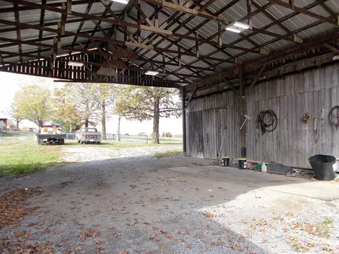 420 Log Wall Rd, Dickson, TN 37055 photo 37