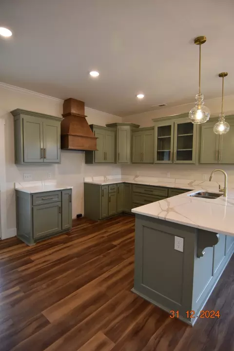716 Brenda Ave, Loretto, TN 38469 photo 7