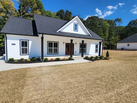 14 Kolbe Farms, Southside, TN 37171