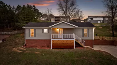 714 Lee Pike, Soddy Daisy, TN 37379