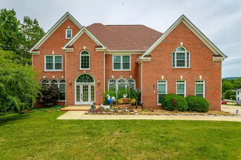 6412 Chases Lndg, Hixson, TN 37343
