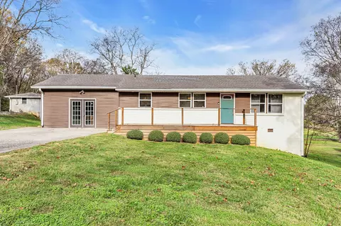 604 Malta Dr, Nashville, TN 37207