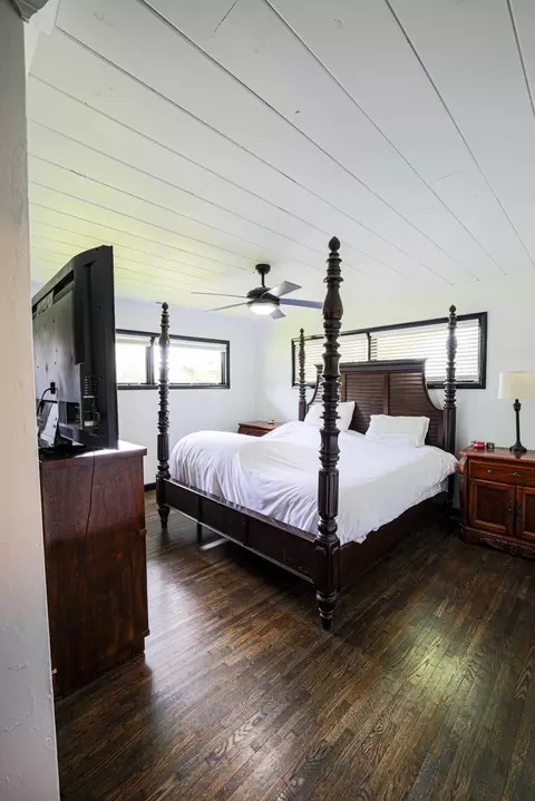 313 W Commerce St, Loretto, TN 38469 photo 32