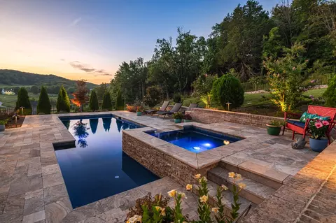 7056 Big Oak Ln, Nolensville, TN 37135