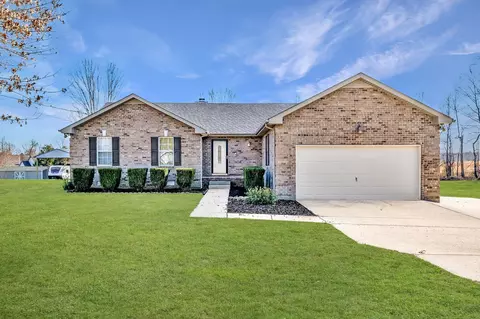 1116 Old East Side Rd, Burns, TN 37029
