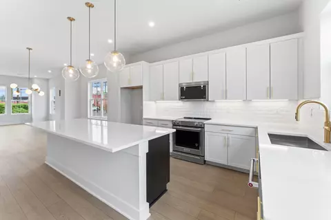 328 Hutcherson Aly, Nashville, TN 37209
