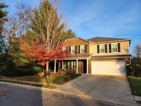 374 Campfire Dr, Murfreesboro, TN 37129