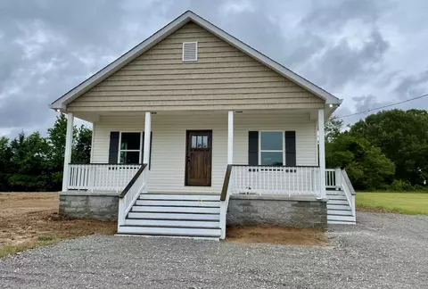 58 Union Hill Rd, Loretto, TN 38469